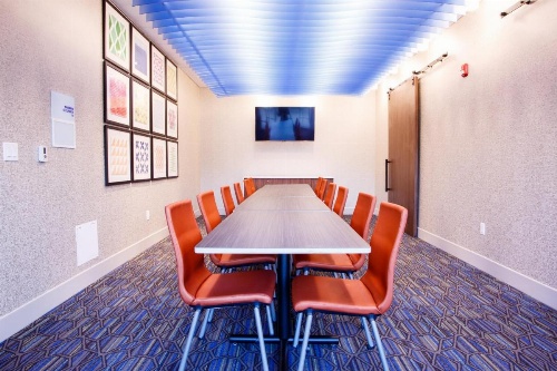 Holiday Inn Express & Suites GETTYSBURG image 9